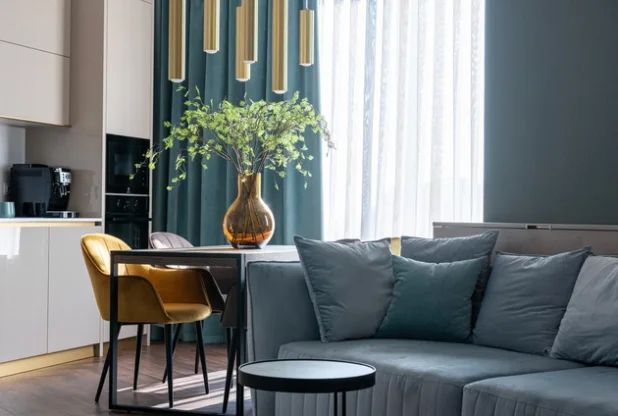 Chambre soignée d'un logement noté cinq étoiles